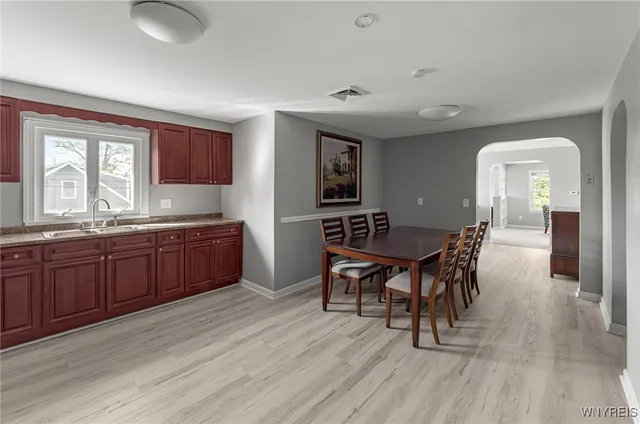 $1,900 | 273 Division Street, North Tonawanda, NY 14120