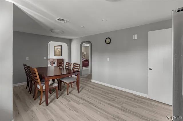 $1,900 | 273 Division Street, North Tonawanda, NY 14120