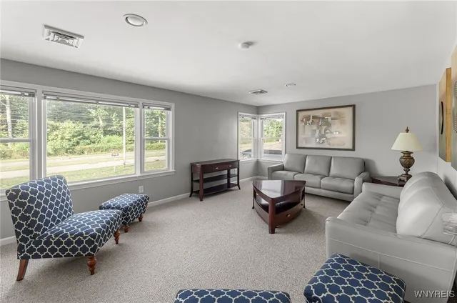 $1,900 | 273 Division Street, North Tonawanda, NY 14120