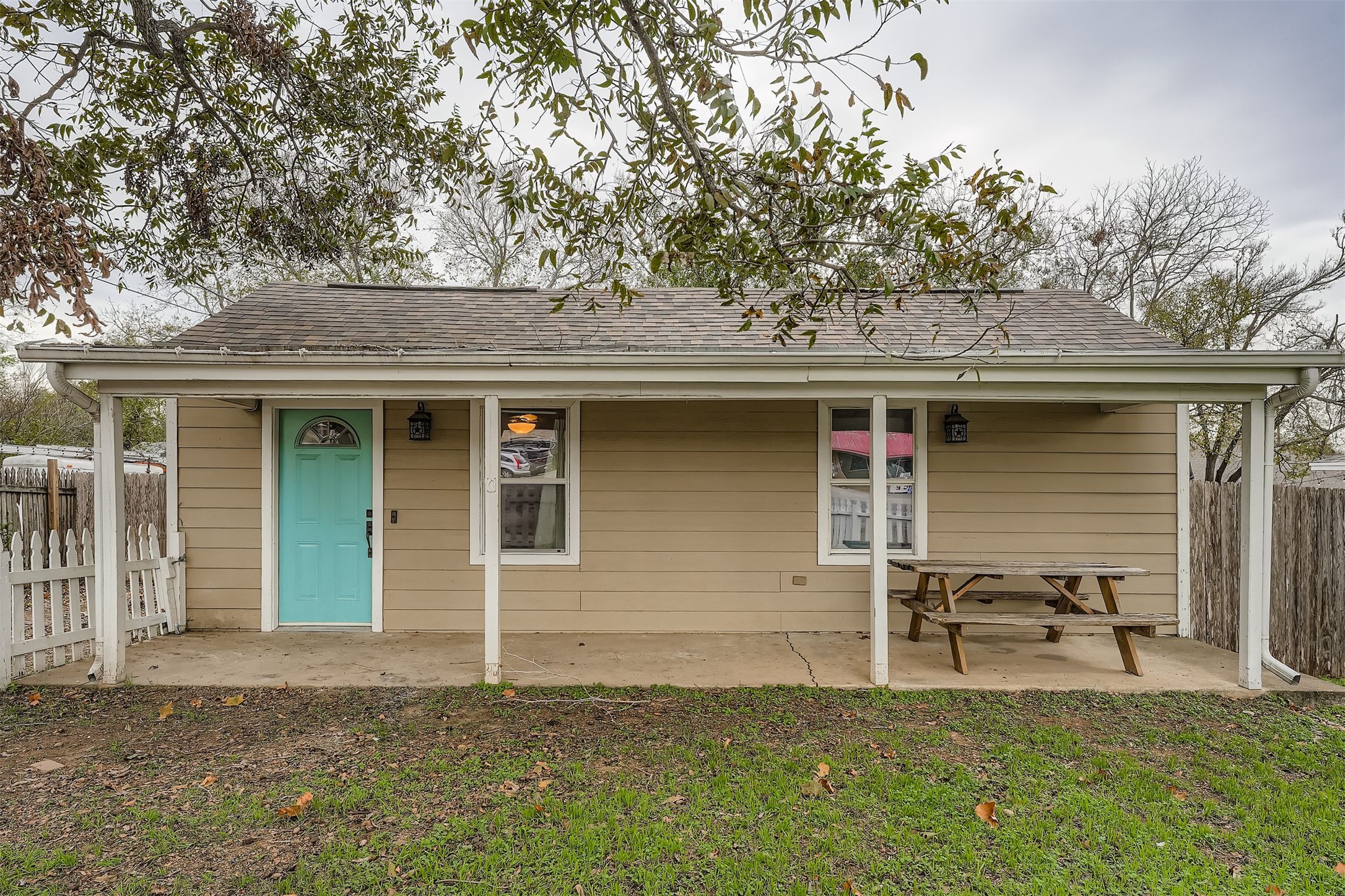 304 South Main Street Elgin, TX 78621 - Photo 6 of 25 Front of home facing Main Street