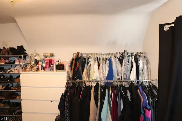 $1,450 | 327 Valley Street, Unit 3, South Orange, NJ 07079