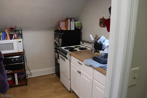 $1,450 | 327 Valley Street, Unit 3, South Orange, NJ 07079