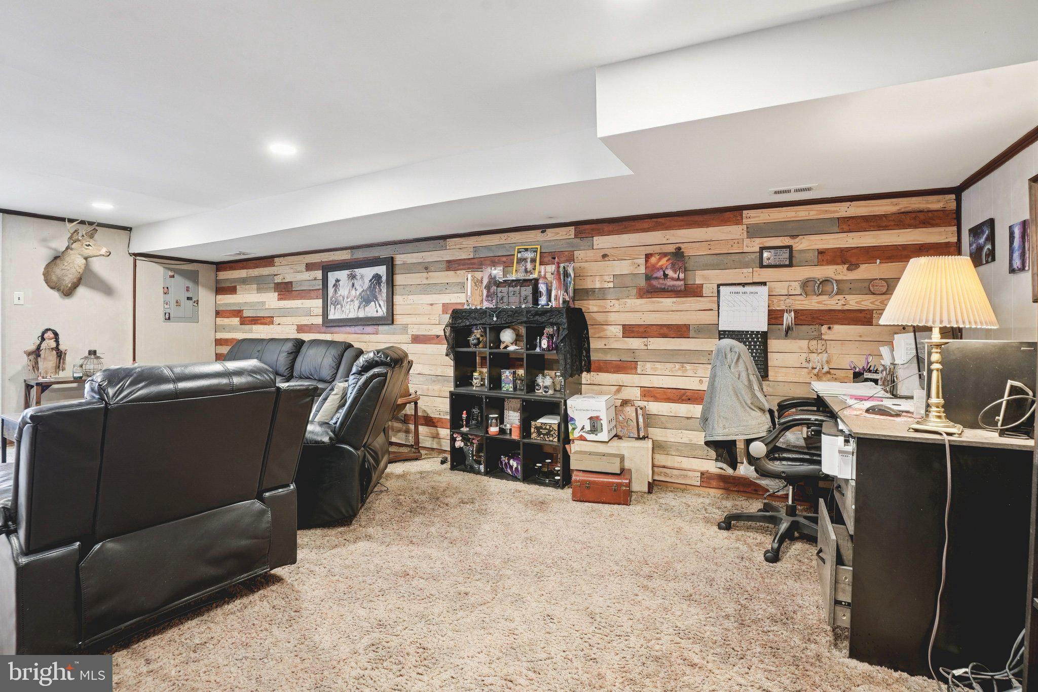 11916 Covert Road Philadelphia, PA 19154 - Photo 23 of 34 Gallery Image 23