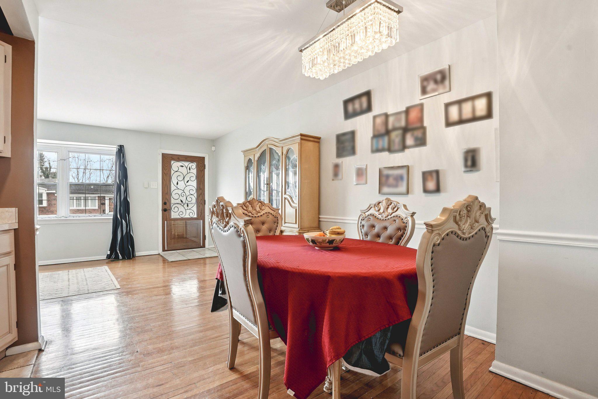 11916 Covert Road Philadelphia, PA 19154 - Photo 9 of 34 Gallery Image 9