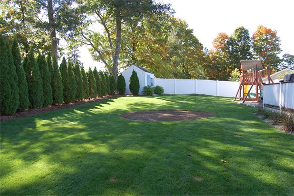 7 Swan Pond Road North Reading, MA 01864 - Photo 4 of 17 Gallery Image 4