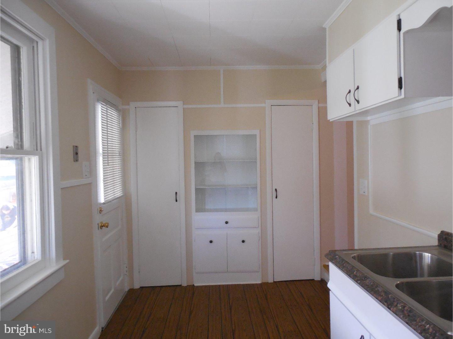 318 Bridge Street Spring City, PA 19475 - Photo 6 of 13 Gallery Image 6