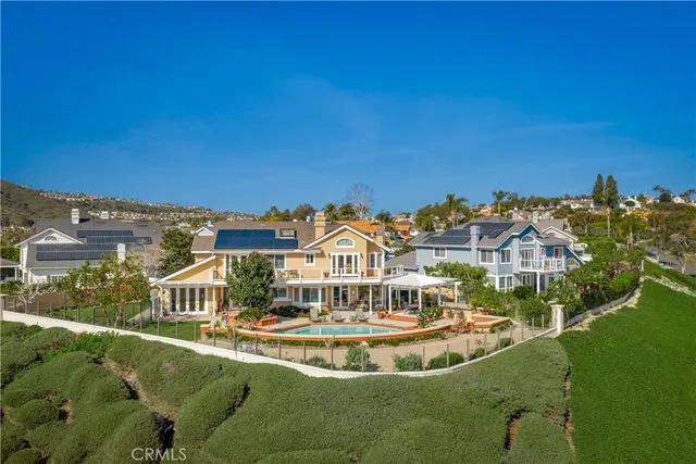a front view of a house with garage