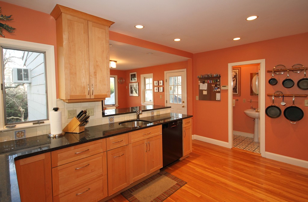 54 Hurd Road Belmont, MA 02478 - Photo 3 of 14 Gallery Image 3
