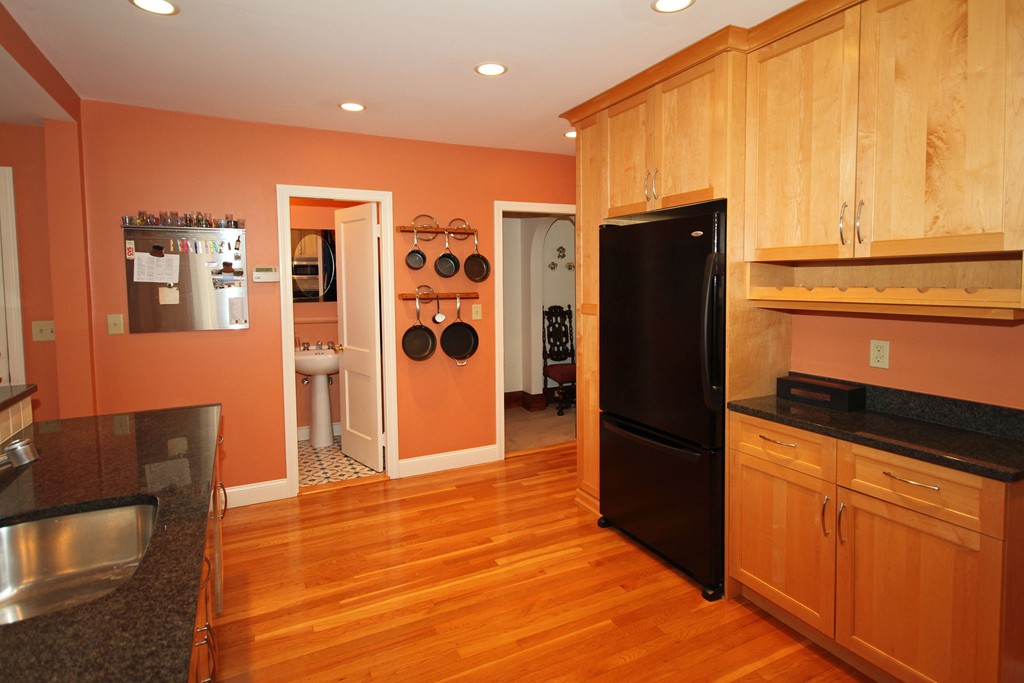 54 Hurd Road Belmont, MA 02478 - Photo 4 of 14 Gallery Image 4