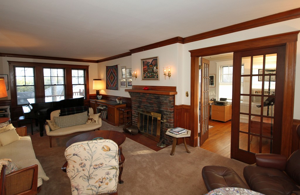 54 Hurd Road Belmont, MA 02478 - Photo 9 of 14 Gallery Image 9
