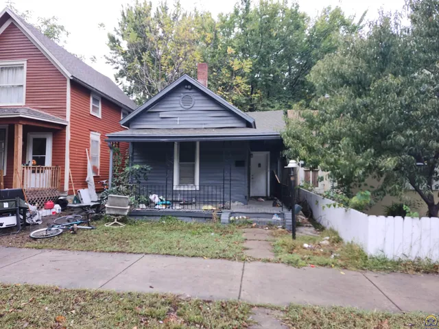 $32,500 | 1031 Southwest Clay Street, Topeka, KS 66604
