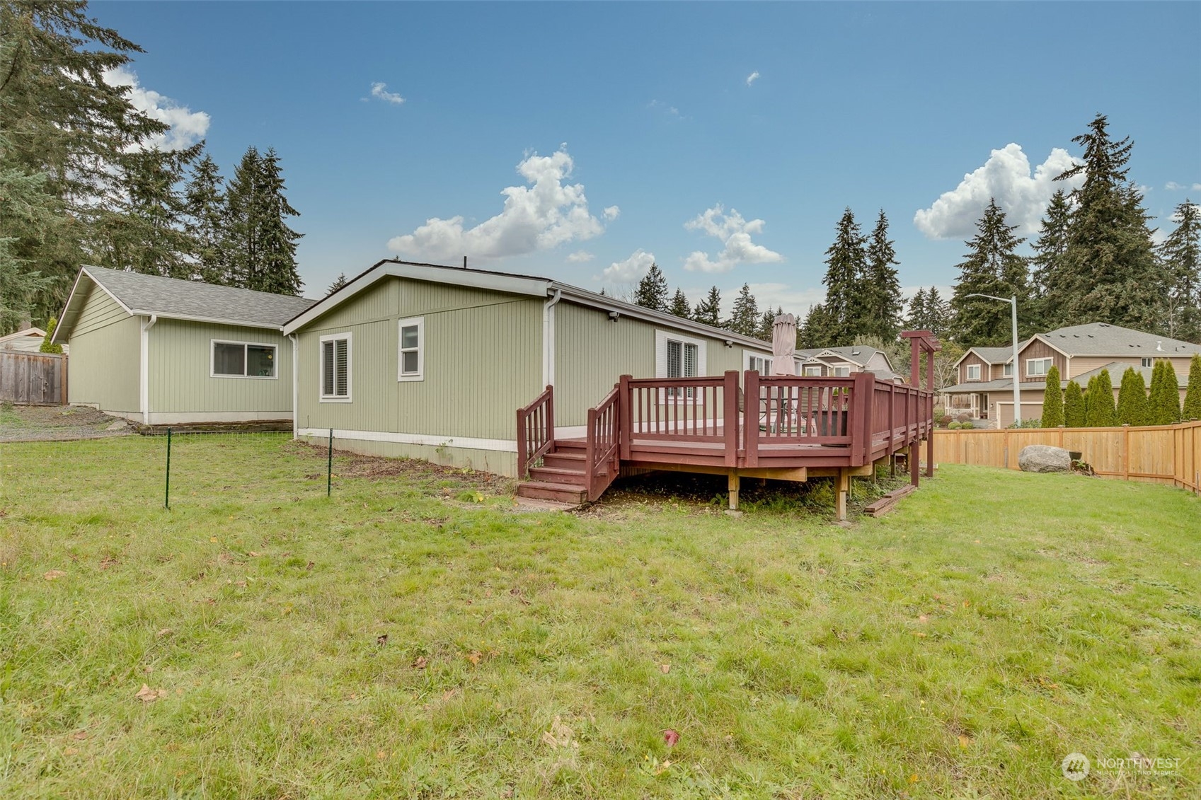 2214 239th Place Southwest Bothell, WA 98021 - Photo 3 of 27