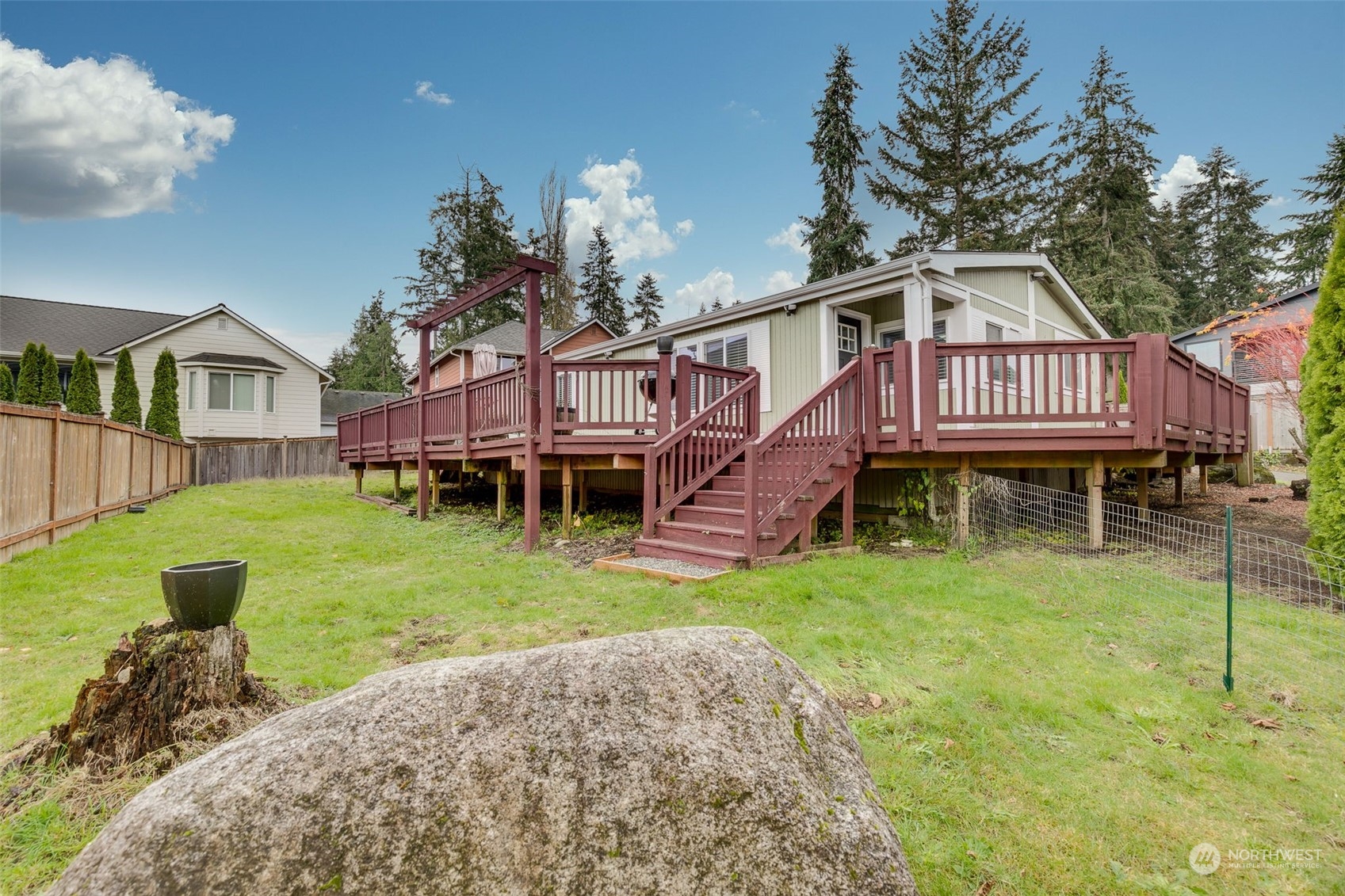 2214 239th Place Southwest Bothell, WA 98021 - Photo 4 of 27