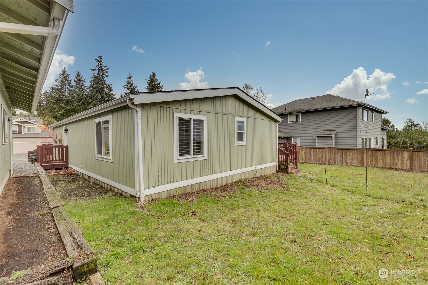 2214 239th Place Southwest Bothell, WA 98021 - Photo 5 of 27