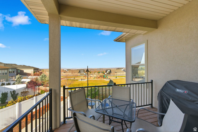 987 East Deer Arch Lane Draper, UT 84020 - Photo 21 of 46 Back deck off great room.