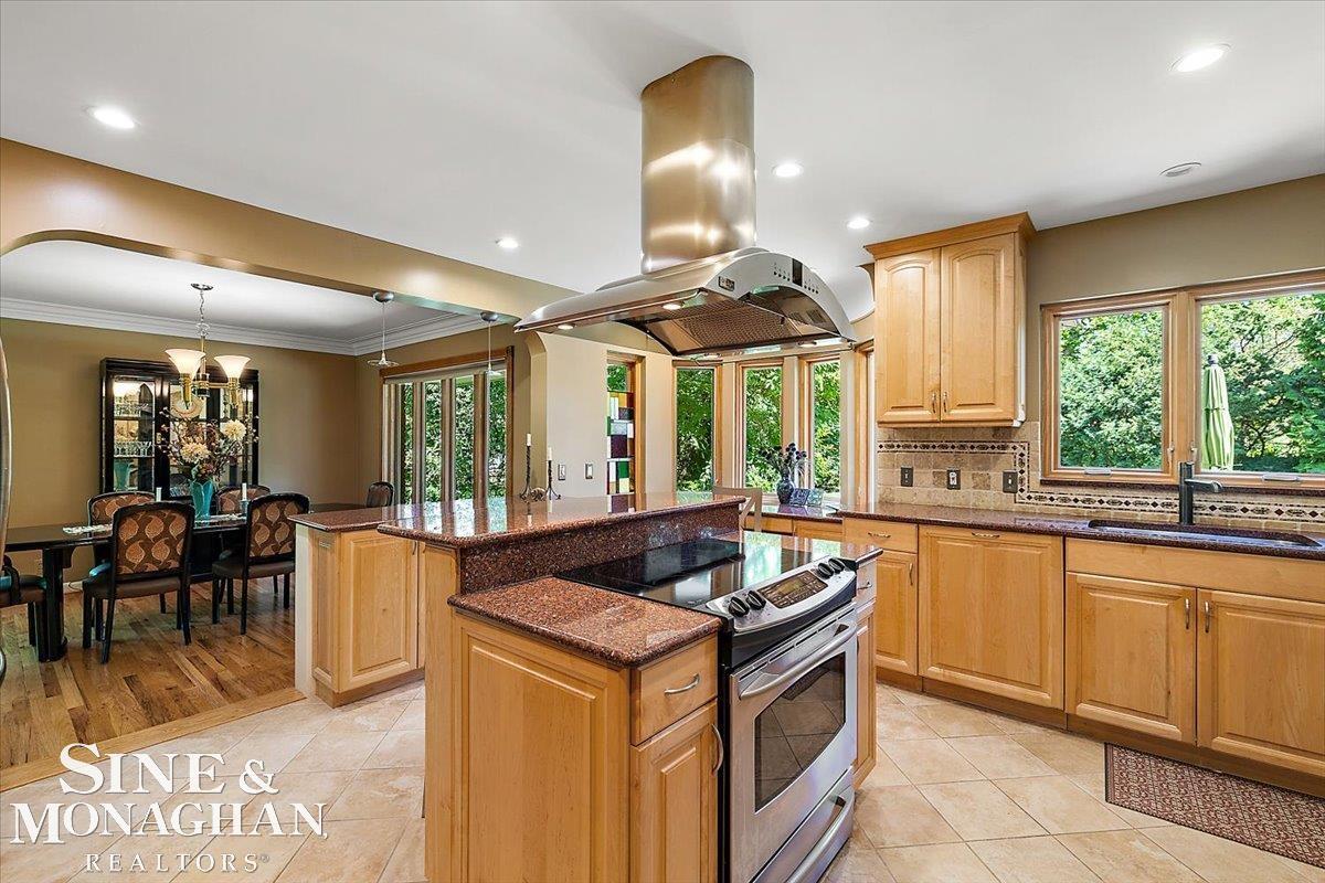 1221 North Renaud Road Grosse Pointe Woods, MI 48236 - Photo 15 of 54