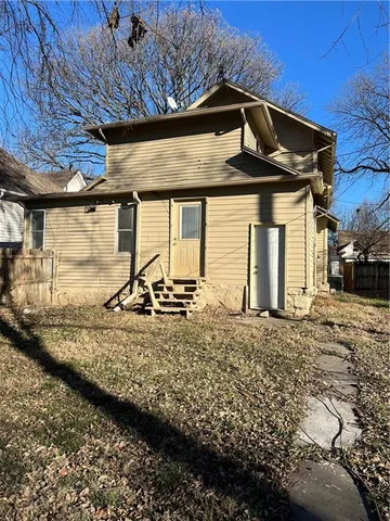 $179,000 | 508 South Willow Street, Ottawa, KS 66067