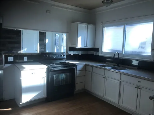 $179,000 | 508 South Willow Street, Ottawa, KS 66067