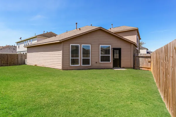 $2,405 | 4162 Wells Mark Drive, Humble, TX 77346