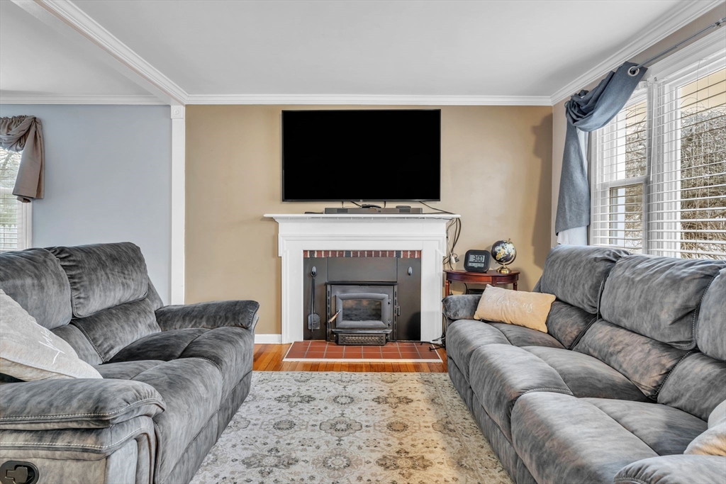 5 Charter Road Ellington, CT 06029 - Photo 11 of 40 Gallery Image 11