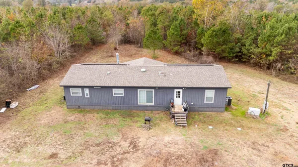 a view of a outdoor space