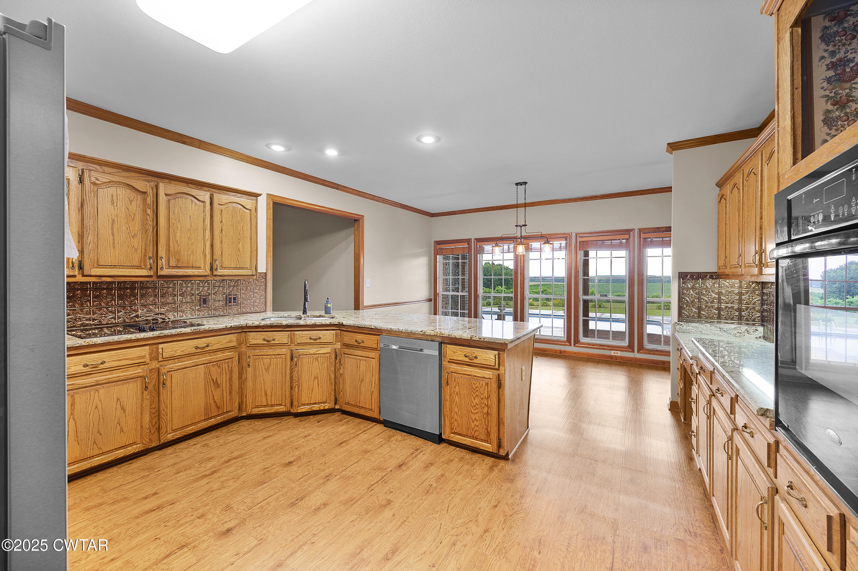 1150 Norris Crossing Road Bells, TN 38006 - Photo 16 of 40 1150 kitchen4