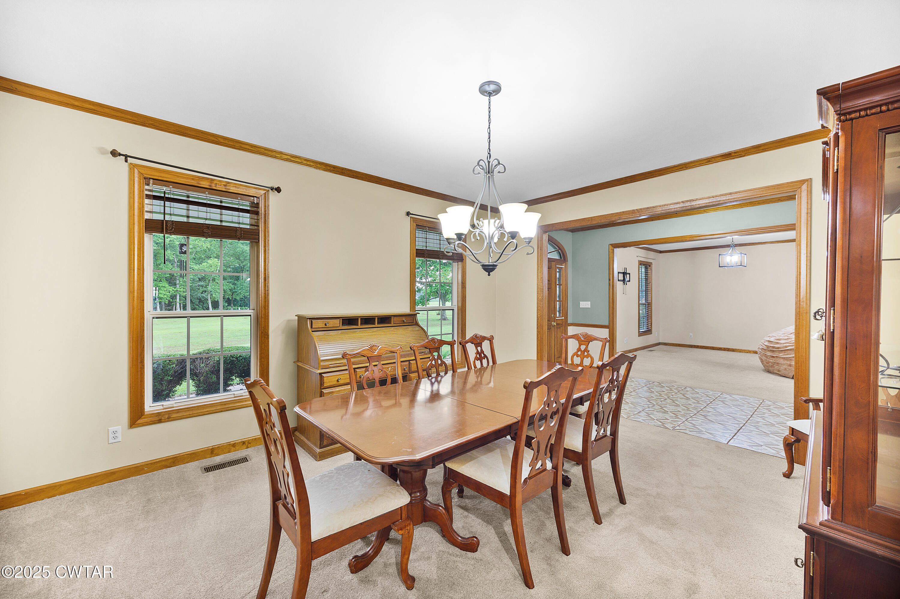 1150 dining2