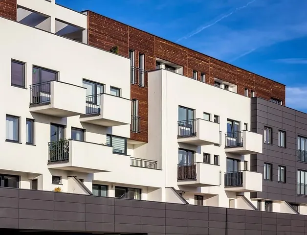 a view of a large building