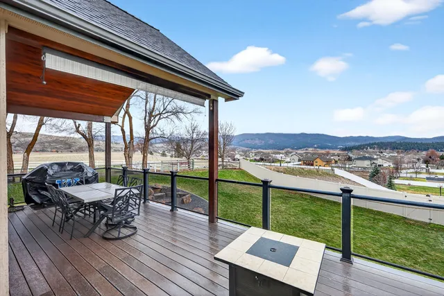 $750,000 | 19016 East 10th Lane, Greenacres, WA 99016