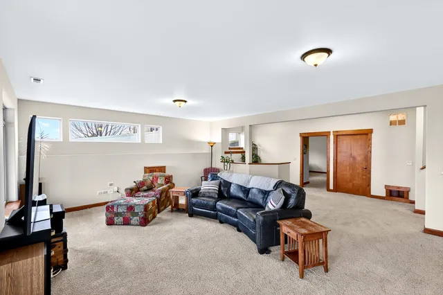 $750,000 | 19016 East 10th Lane, Greenacres, WA 99016