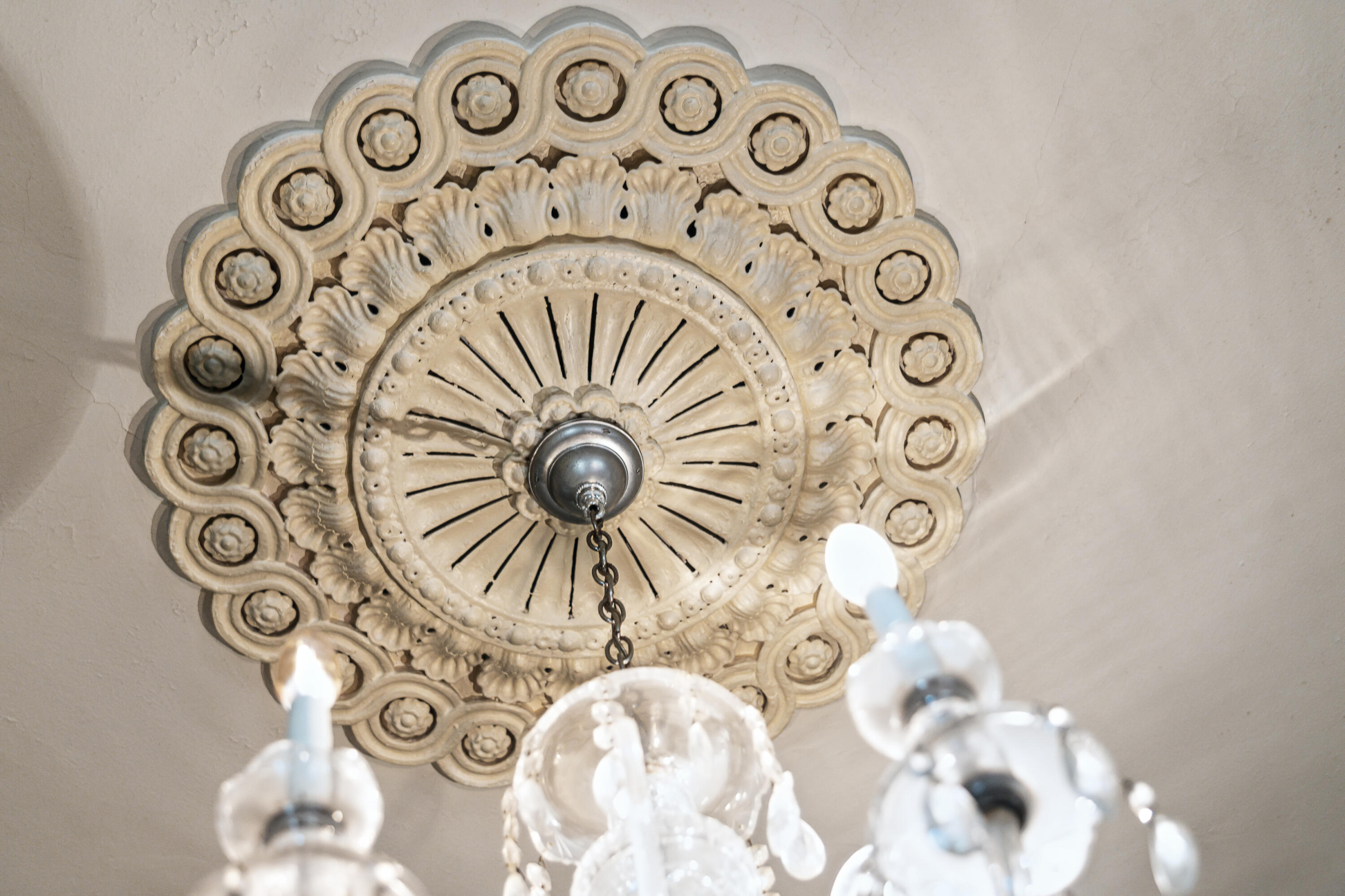 30 South Battery Charleston, SC 29401 - Photo 13 of 45 Dining Room Chandelier