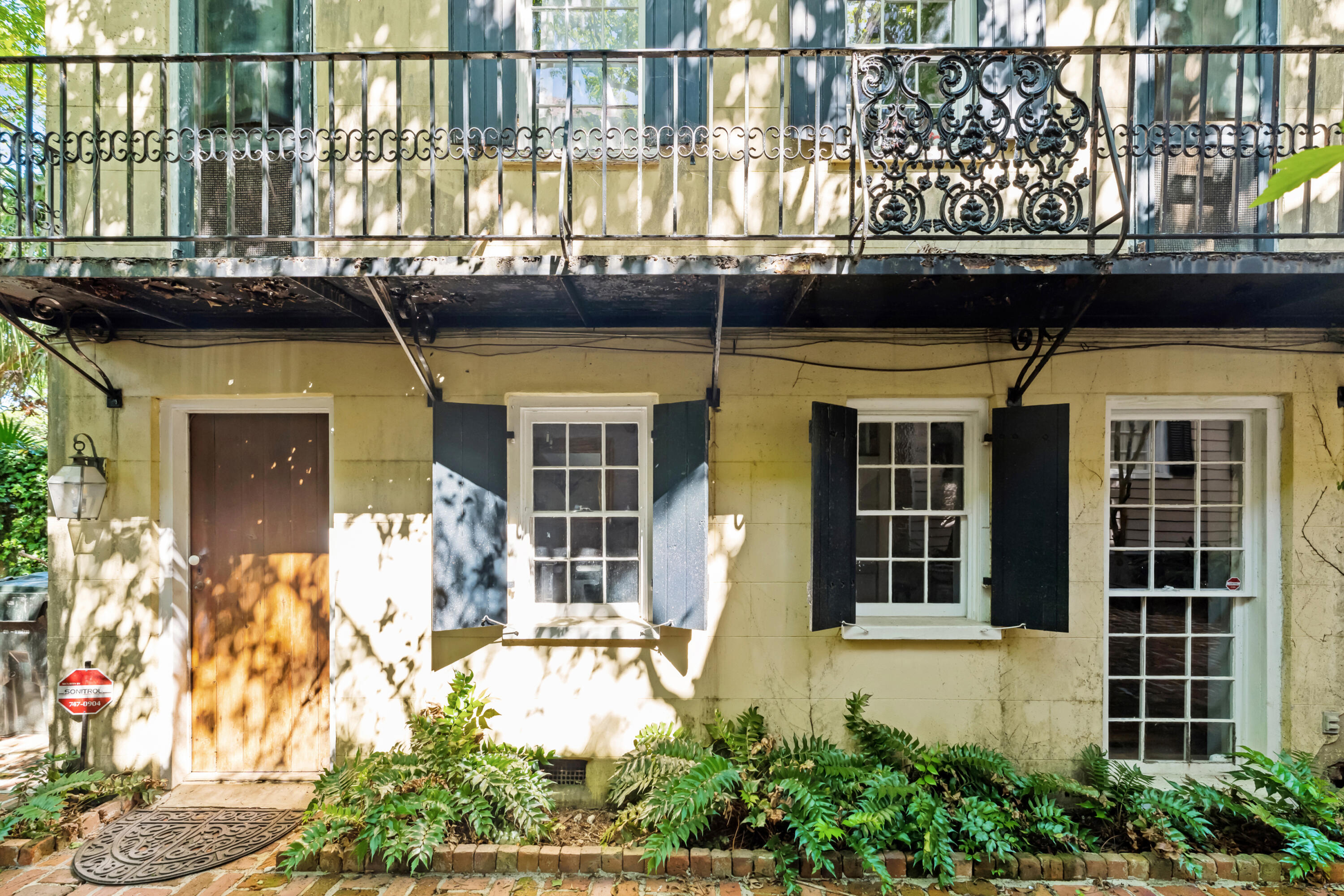 30 South Battery Charleston, SC 29401 - Photo 34 of 45 Carriage House
