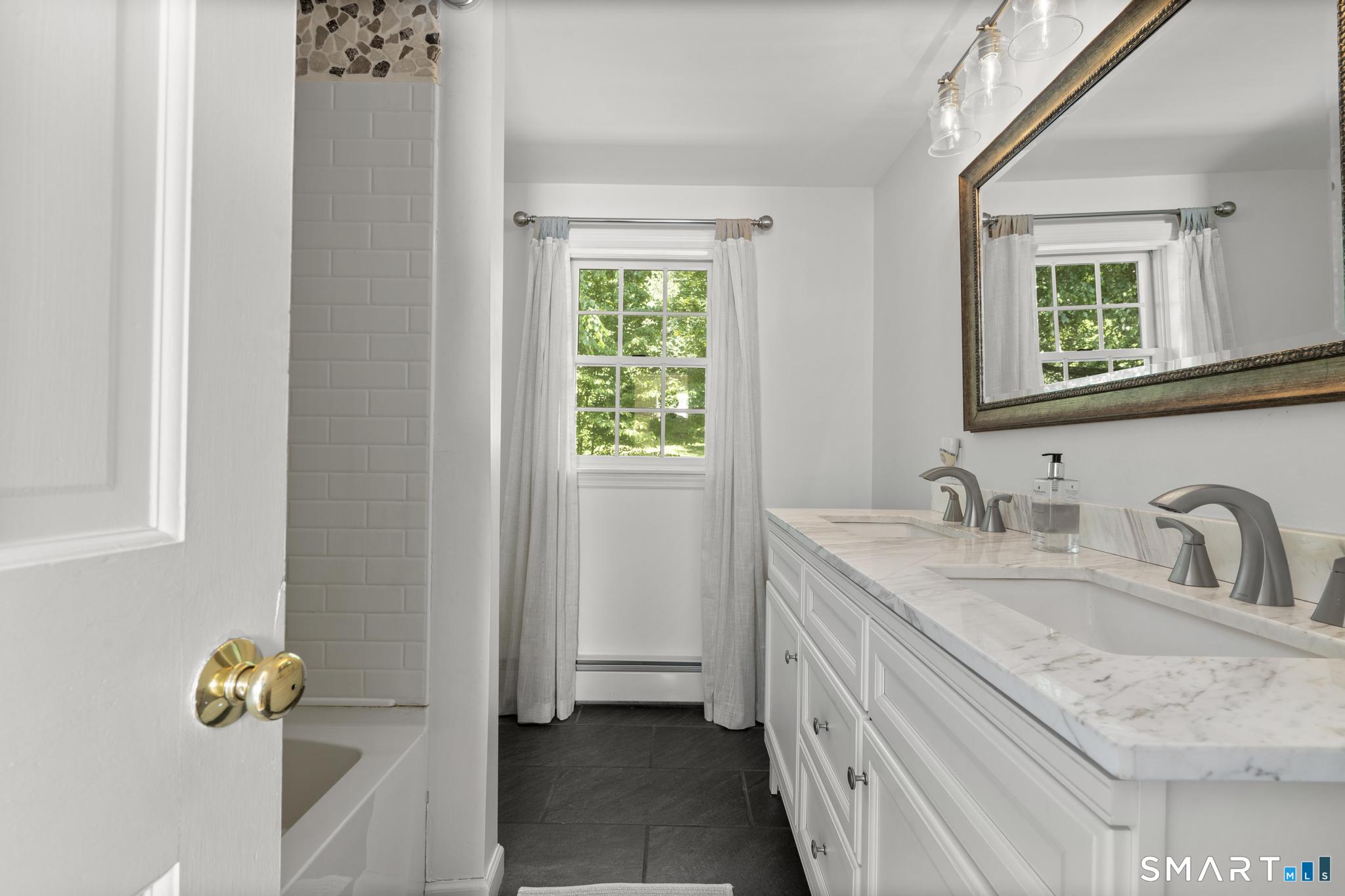 13 Woodchuck Hill Road Simsbury, CT 06092 - Photo 30 of 40 Gallery Image 30