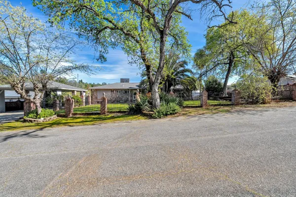 $375,000 | 124 Glen Cir Drive, Oroville, CA 95966