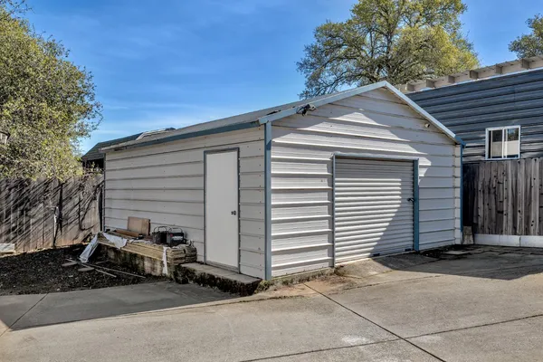 $375,000 | 124 Glen Cir Drive, Oroville, CA 95966