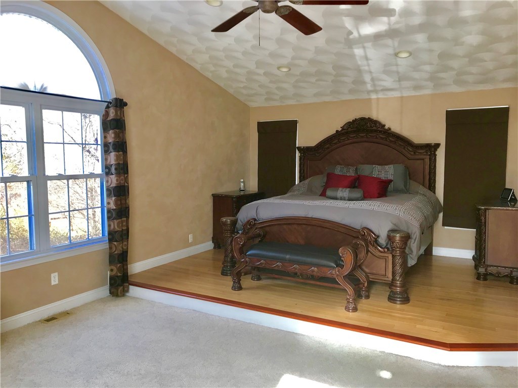 189 Blackrock Road Coventry, RI 02816 - Photo 5 of 22