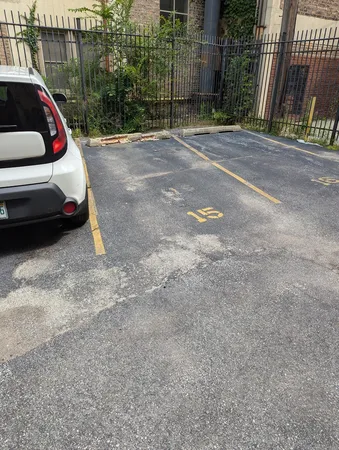 $2,500 | 5135 South Kenwood Avenue, Unit 501, Chicago, IL 60615