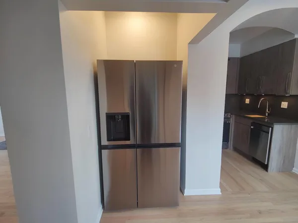 $2,500 | 5135 South Kenwood Avenue, Unit 501, Chicago, IL 60615