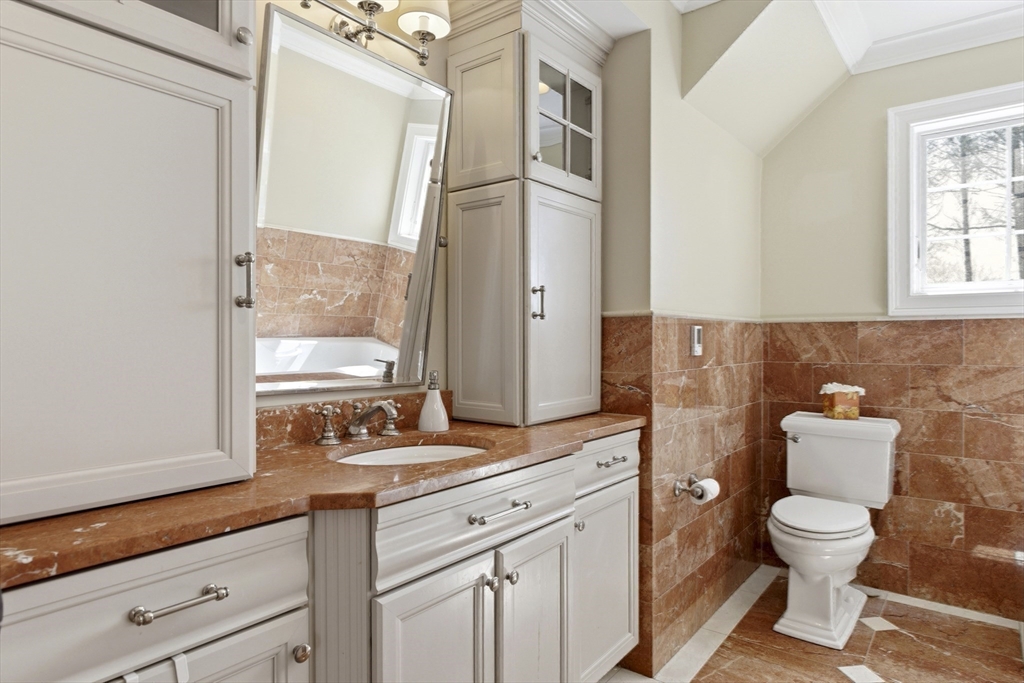 41 Stone Street, Unit 41 Walpole, MA 02081 - Photo 17 of 23