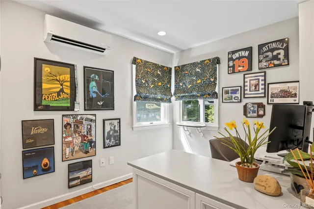 $749,000 | 5 Norma Lane, Kings Park, NY 11754