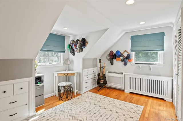 $749,000 | 5 Norma Lane, Kings Park, NY 11754