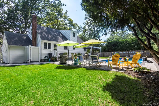 $749,000 | 5 Norma Lane, Kings Park, NY 11754