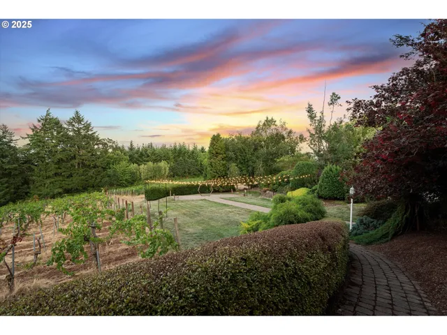 $1,475,000 | 300 Reuben Boise Road, Dallas, OR 97338