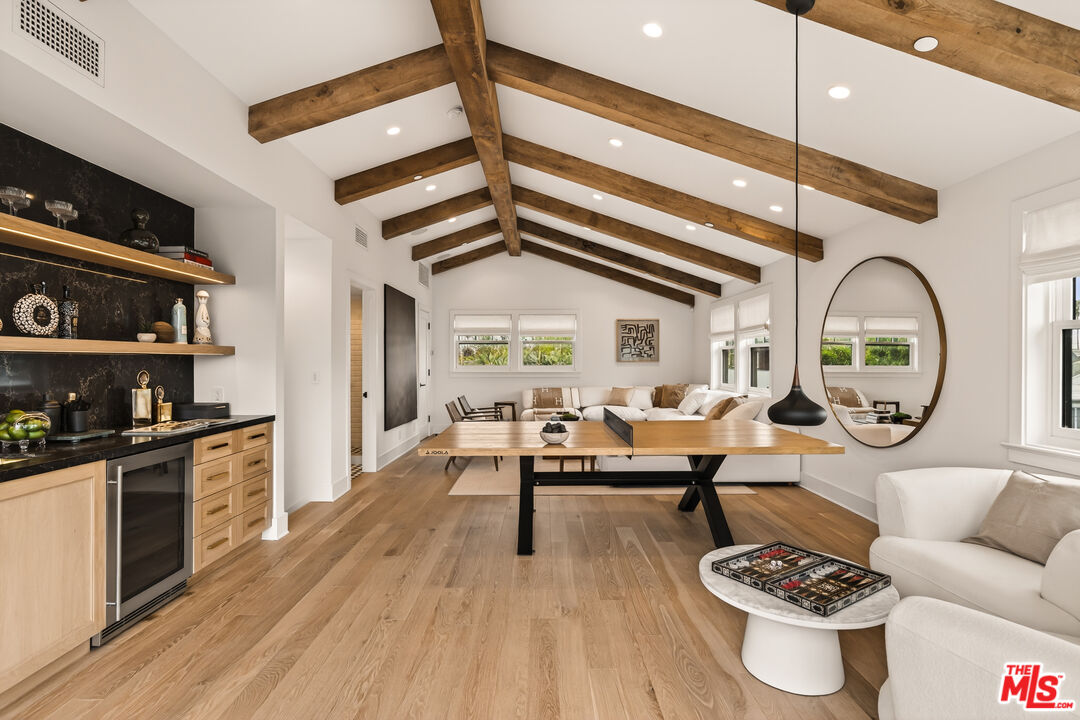 564 Rialto Avenue Venice, CA 90291 - Photo 24 of 47