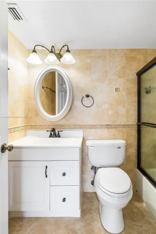 $130,000 | 2025 Northeast 164th Street, Unit 907, North Miami Beach, FL 33162