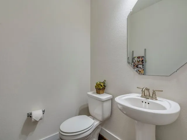 $2,350 | 7408 Merrick Lane, Unit 42, Austin, TX 78745