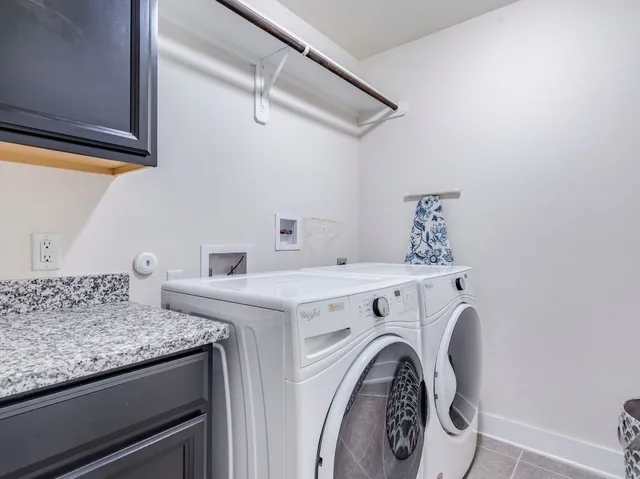 $2,350 | 7408 Merrick Lane, Unit 42, Austin, TX 78745