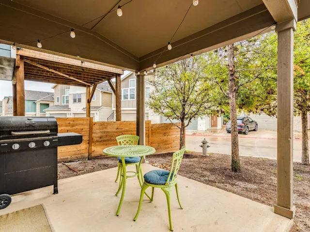 $2,350 | 7408 Merrick Lane, Unit 42, Austin, TX 78745