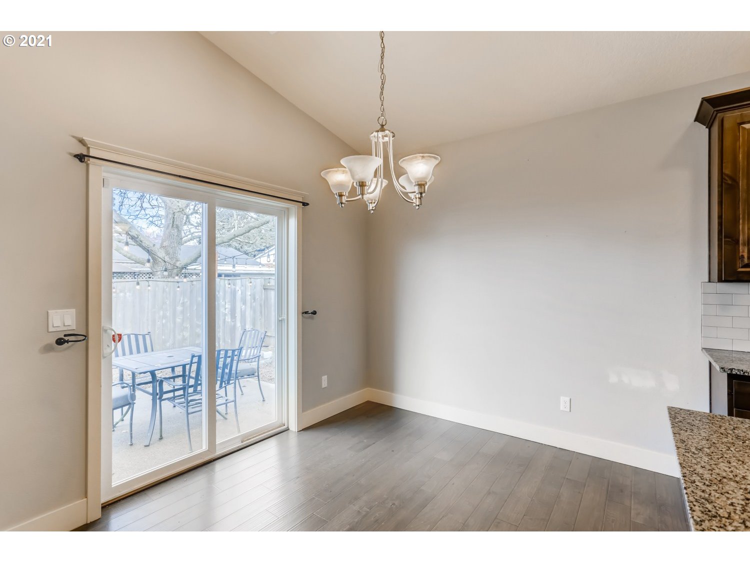 335 Rentfro Way Newberg, OR 97132 - Photo 9 of 27 Gallery Image 9