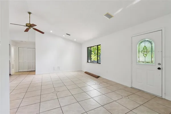 $749,000 | 17922 Clear Lake Drive, Lutz, FL 33548
